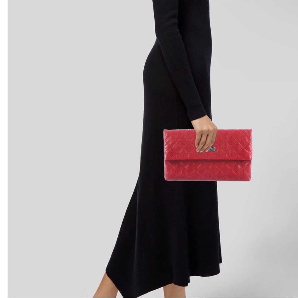 NWOT MARC JACOBS
Large Eugenie Leather Clutch fabulous color!